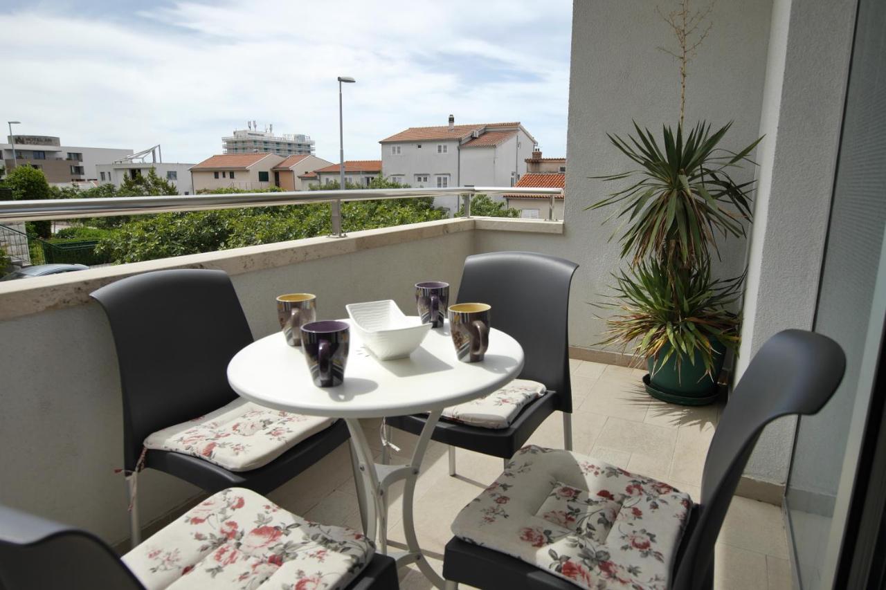 Apartments Mario Migros Makarska Esterno foto