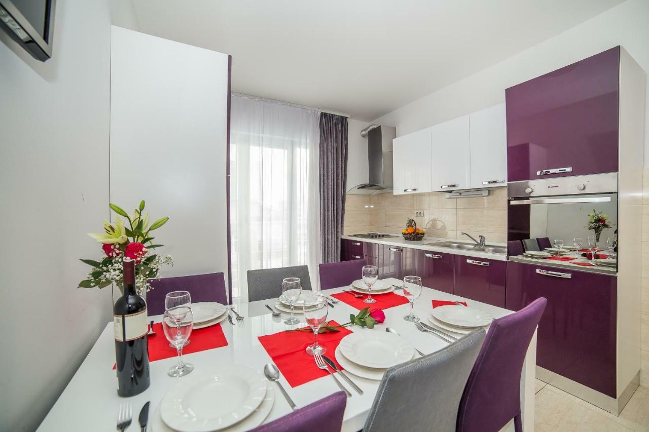 Apartments Mario Migros Makarska Esterno foto