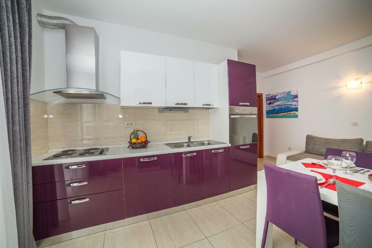 Apartments Mario Migros Makarska Esterno foto